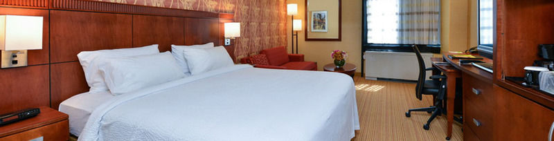 Courtyard By Marriott New York Laguardia Airport Hotel ภายนอก รูปภาพ