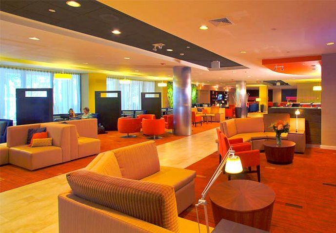 Courtyard By Marriott New York Laguardia Airport Hotel ภายนอก รูปภาพ